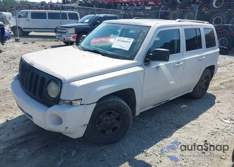 2008 Jeep Patriot Sport from USA, damaged, VIN 1J8FT28W68D622802